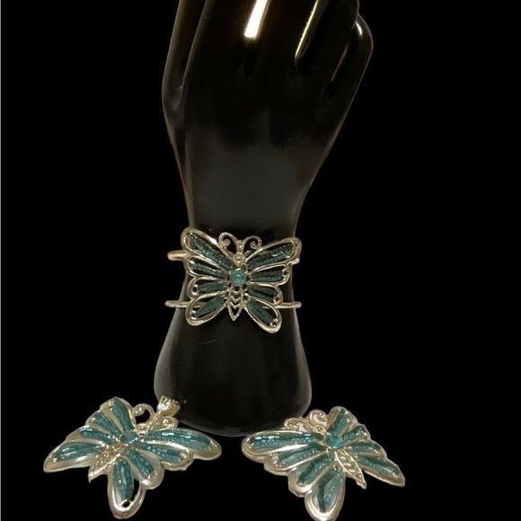 Vintage Butterfly Bracelet Pendant Set - Picture 3 of 4